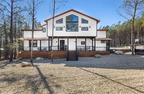 Exterior - 71 Bear Pine Trl, Broken Bow, OK 74728 photo 2 of 11