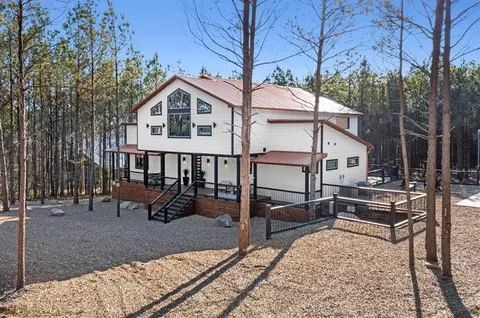 71 Bear Pine Trl, Broken Bow, OK 74728