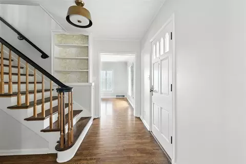 Entry Way - 102 E 26th St, Tulsa, OK 74114 photo 1 of 3