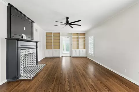 Living - 102 E 26th St, Tulsa, OK 74114 photo 1 of 5