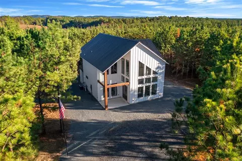234 Sugarberry Trl, Broken Bow, OK 74728