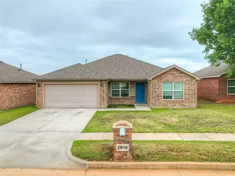2916 Thompson Farm Ln, Yukon, OK 73099