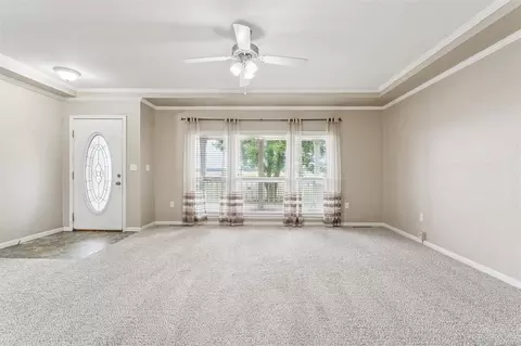 Living - 618 W Ryland Rd, Crescent, OK 73028 photo 1 of 12