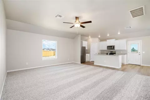5424 Mac Rd, Tuttle, OK 73089 photo 3