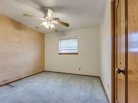 Bedroom - 3911 N Glade Ave, Bethany, OK 73008 photo 1 of 3