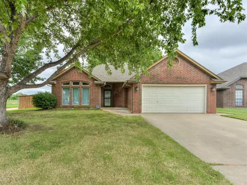 1005 W Ridgehaven Way, Mustang, OK 73064