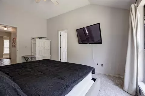 Bedroom - 418 Edwards Dr, Norman, OK 73072 photo 2 of 5