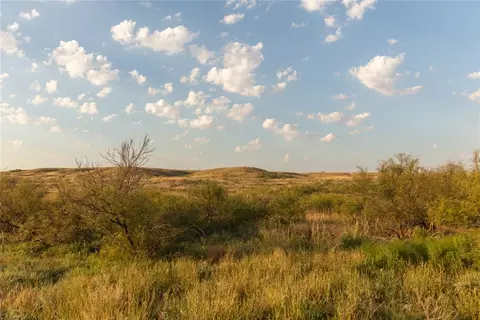 000 Baseline Rd, Manitou, OK 73555 photo 3