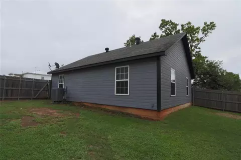 Other - 507 W Hinchley St, Mcloud, OK 74851 photo 8 of 8