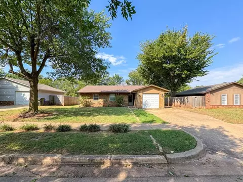1900 Twin Tree Dr, Norman, OK 73071 photo 28