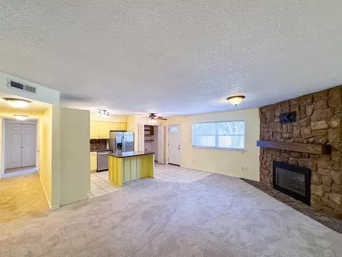 1900 Twin Tree Dr, Norman, OK 73071 photo 5