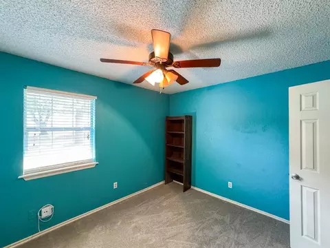 1900 Twin Tree Dr, Norman, OK 73071 photo 17