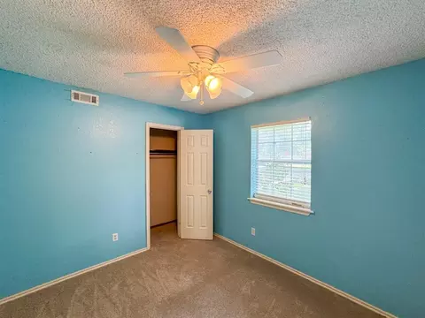 1900 Twin Tree Dr, Norman, OK 73071 photo 20