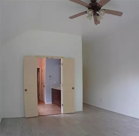 Bedroom - 600 Sally Ct, Moore, OK 73160 photo 2 of 10