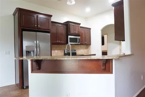 Kitchen - 600 Sally Ct, Moore, OK 73160 photo 1 of 2