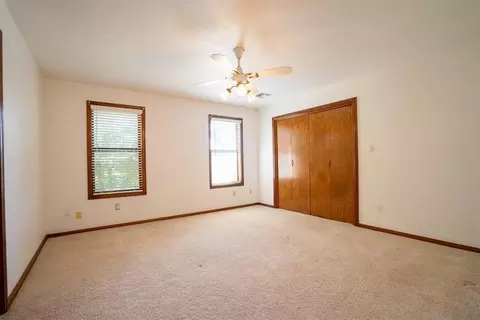 Bedroom - 2876 E Redbud Rd, Purcell, OK 73080 photo 2 of 4