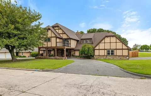 1117 SW Heritage Dr, El Reno, OK 73036