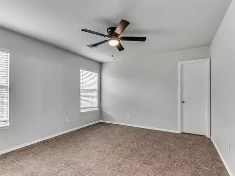 Bedroom - 1301 Briar Patch Way, Norman, OK 73071 photo 1 of 5