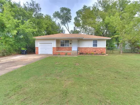 803 N Sharon St, Tecumseh, OK 74873