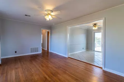 Living - 4620 SE 139th St, Oklahoma City, OK 73165 photo 1 of 7