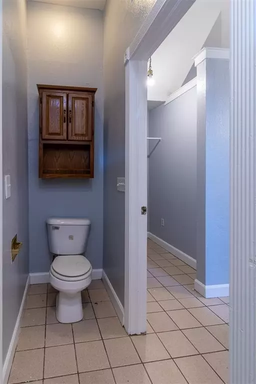 Bath - 4620 SE 139th St, Oklahoma City, OK 73165 photo 5 of 7