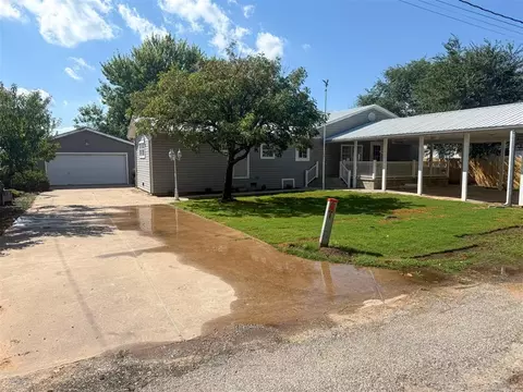 218 Meadowlark Ln, Fort Cobb, OK 73038