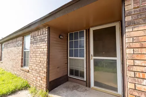 Other - 2123 Parkview Dr, Moore, OK 73170 photo 7 of 7