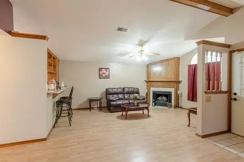 Living - 2123 Parkview Dr, Moore, OK 73170 photo 2 of 2
