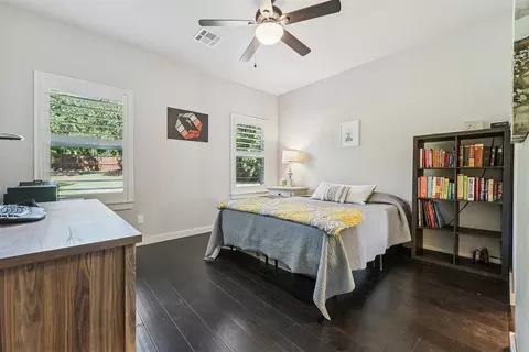 Bedroom - 12751 Deer Run, Arcadia, OK 73007 photo 4 of 5