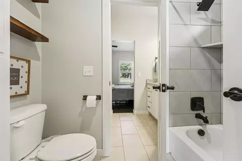 Bath - 12751 Deer Run, Arcadia, OK 73007 photo 4 of 5
