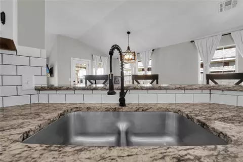 2809 Hunter Pointe, Altus, OK 73521 photo 13