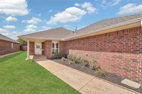 2809 Hunter Pointe, Altus, OK 73521 photo 4