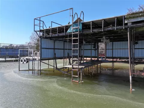 26 W Shore Dr, Edmond, OK 73007