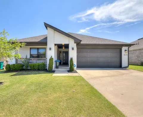 15716 Rosedown Dr, Oklahoma City, OK 73170