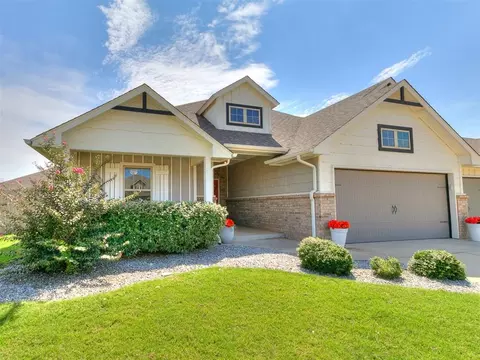 18616 Groveton Blvd, Edmond, OK 73012