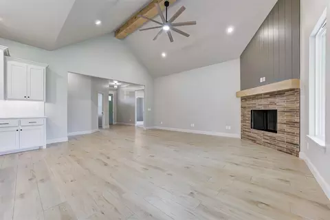 Living - 3003 Pescara Dr, Norman, OK 73071 photo 3 of 5