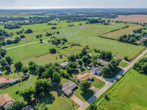 View/Area - 406 S Pine St, Crescent, OK 73028 photo 5 of 5