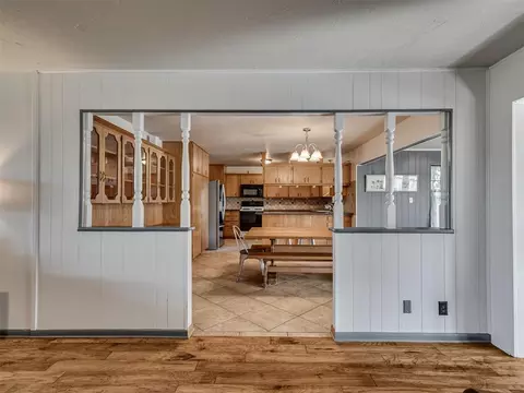 Other - 406 S Pine St, Crescent, OK 73028 photo 1 of 8