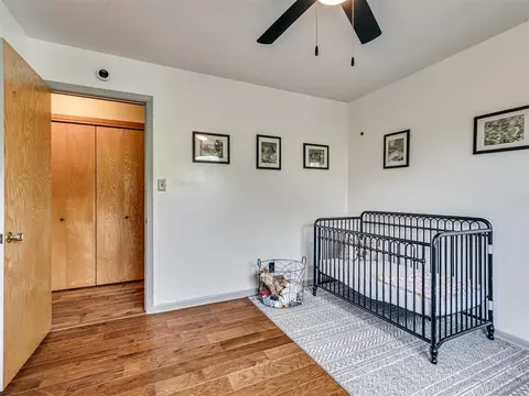 Bedroom - 406 S Pine St, Crescent, OK 73028 photo 5 of 8
