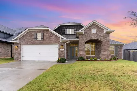 10501 NW 33rd St, Yukon, OK 73099