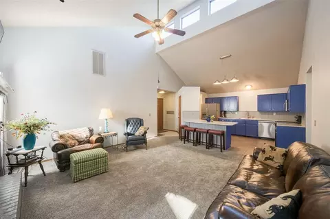 2512 Lee Ln, Oklahoma City, OK 73120