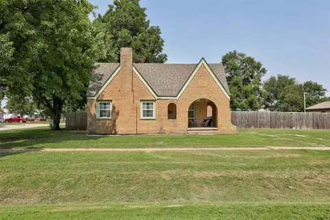 310 NW Belle St, Minco, OK 73059