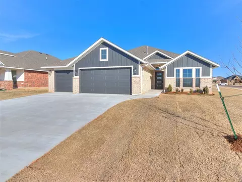 548 Cherrybark Dr, Washington, OK 73093