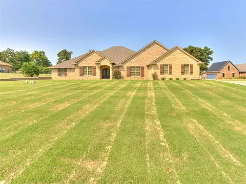 12047 Griffin Ln, Choctaw, OK 73020