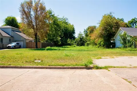 1126 NW Maple Ave, Lawton, OK 73507