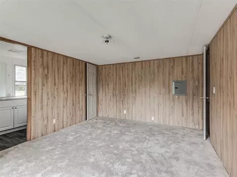 Bedroom - 21236 SE 129th St, Mcloud, OK 74851 photo 3 of 9