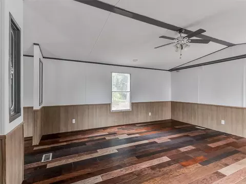 Living - 21236 SE 129th St, Mcloud, OK 74851 photo 5 of 10