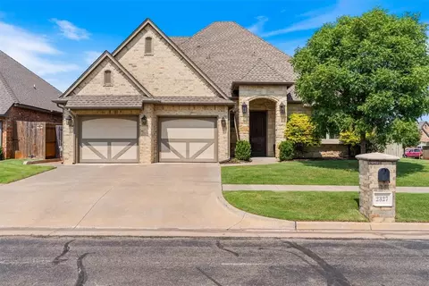2327 Sorrento Dr, Oklahoma City, OK 73120