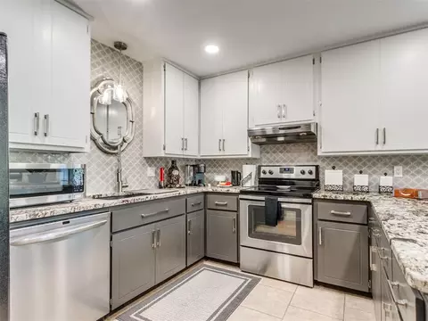 Kitchen - 804 Ash Ct, Norman, OK 73072 photo 1 of 4
