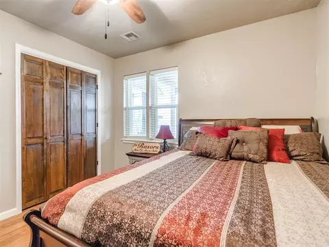 Bedroom - 804 Ash Ct, Norman, OK 73072 photo 7 of 7